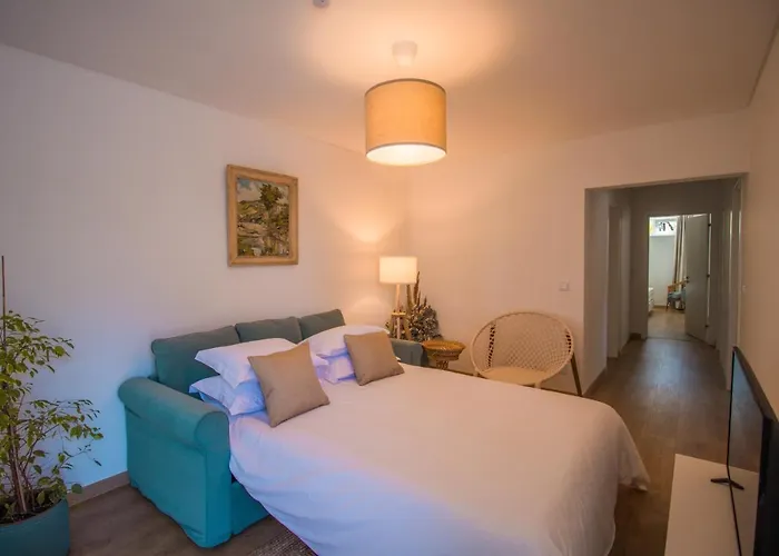 188 Apartments - Lantana - Pool, Garden And Patio